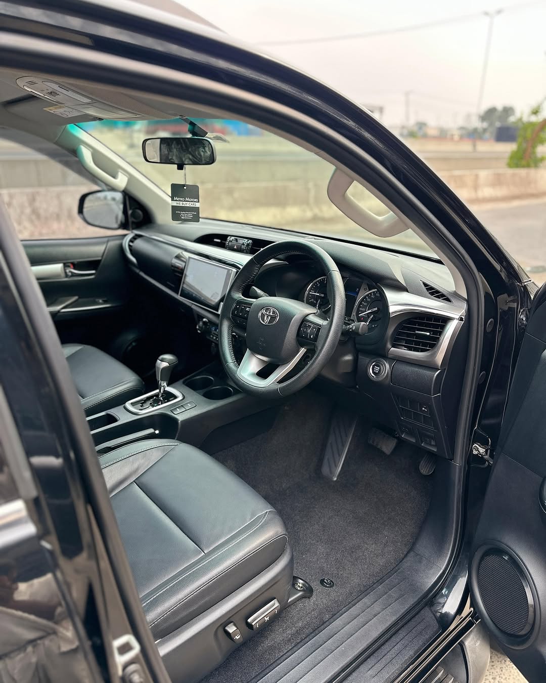 TOYOTA HILLUX REVO 2.8