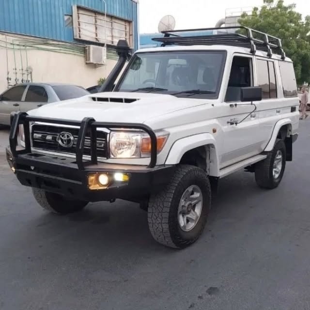 Land cruiser 76