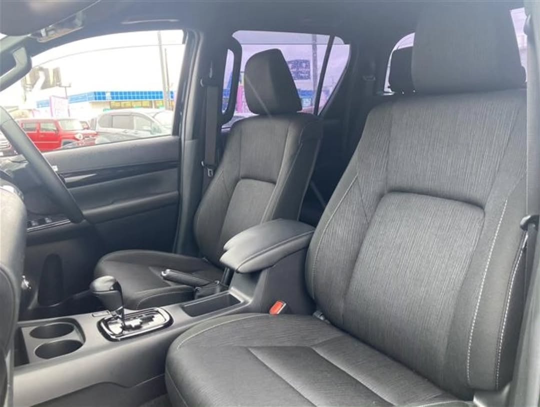 TOYOTA HILLUX DOUBLE CAB