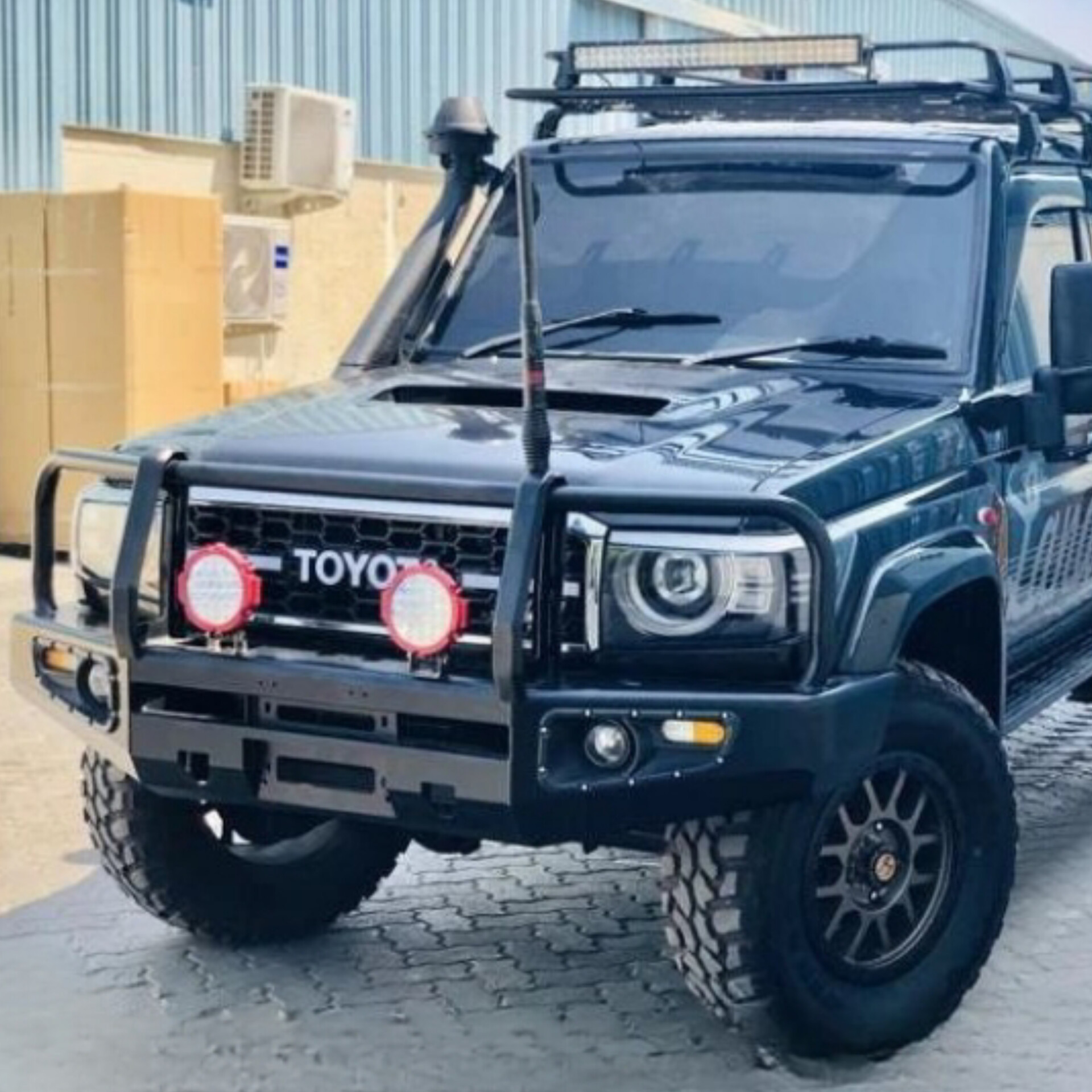 LAND CRUISER 70 SERIES